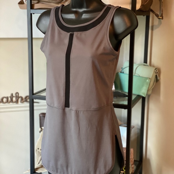 Lululemon top - Picture 2 of 6